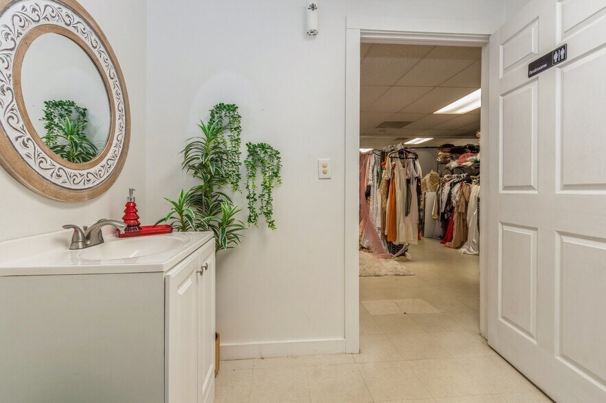 More Photos Of 569 Morton Ave, Rosenhayn General Retail For Sale