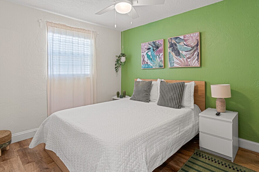 More Photos Of 5070 Orange Blvd, Port Orange Specialty For Sale