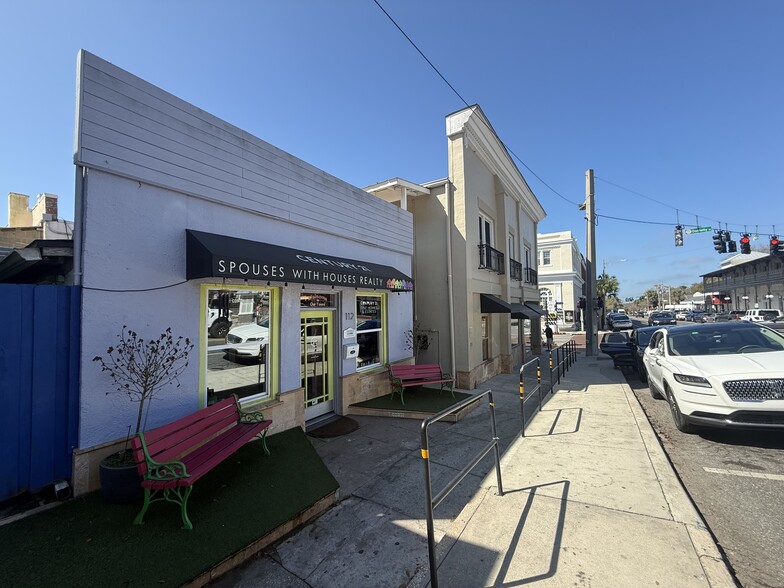 Primary Photo Of 112 E 5th Ave, Mount Dora Storefront For Lease