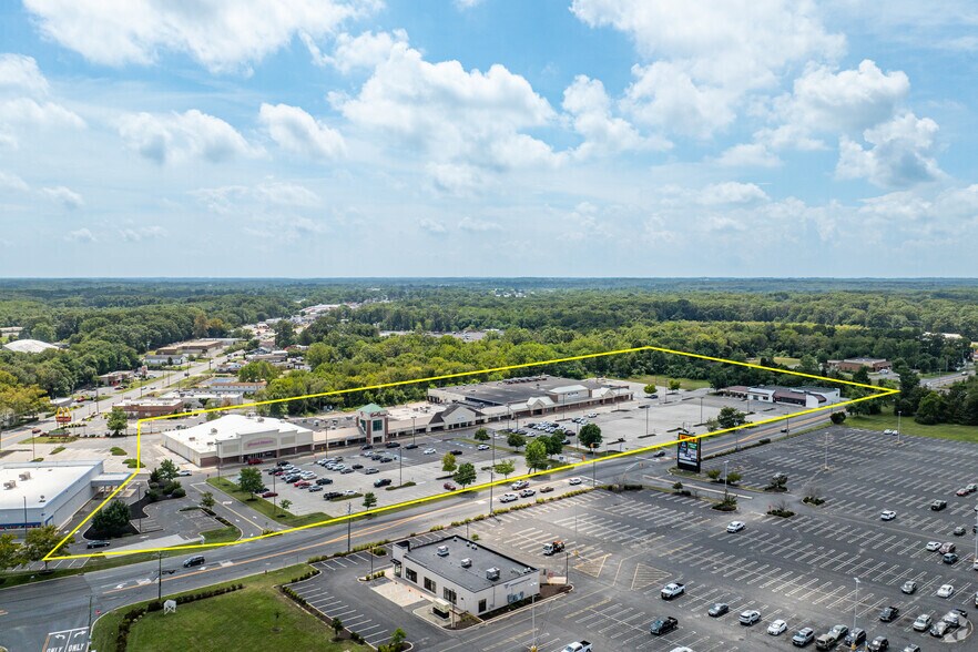 More Photos Of 9-29 Cornwell Dr, Bridgeton Storefront For Sale