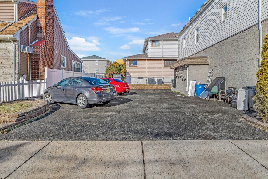 More Photos Of 781 2nd St, Secaucus Flex For Sale
