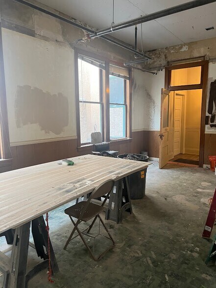 More Photos Of 708 Main St, Caldwell Storefront Retail Office For Lease