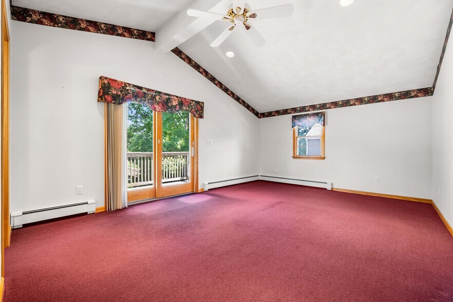 More Photos Of 39 Needham Rd, Danvers Apartments For Sale