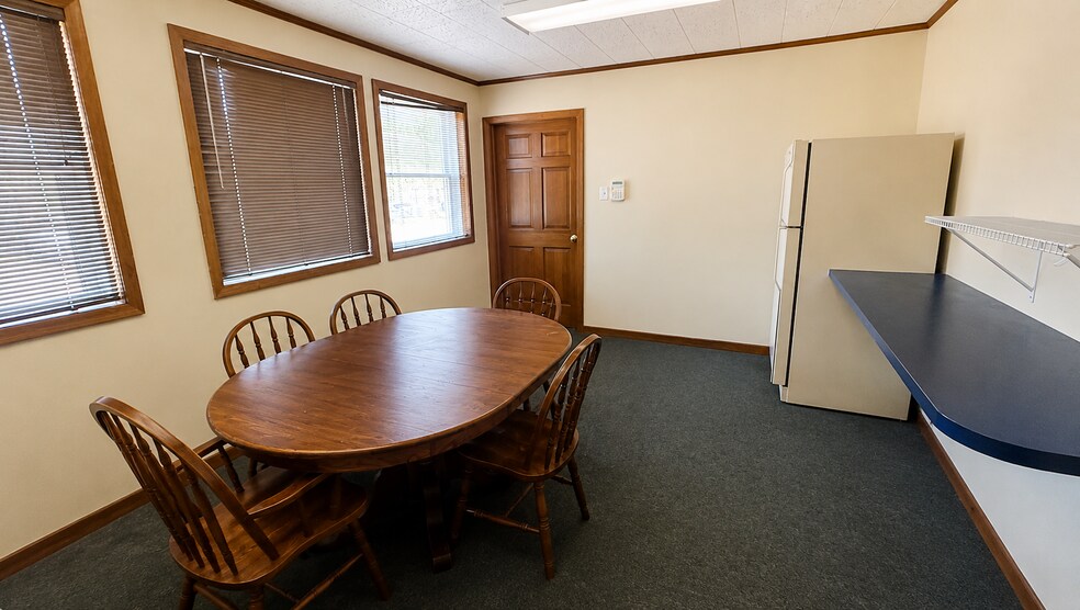 More Photos Of 2223 Quail Run, Baton Rouge Medical For Lease