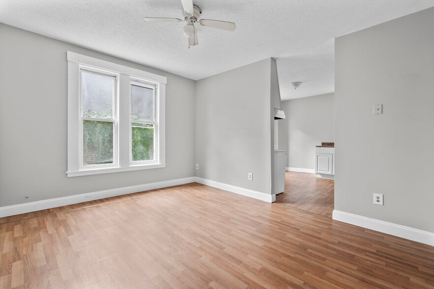 More Photos Of 5 Hill St, Waterbury Apartments For Sale