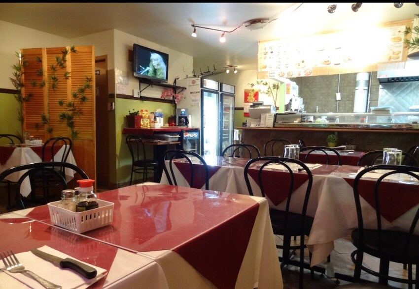 More Photos Of 437 Ch Des Anglais, Mascouche Restaurant For Sale