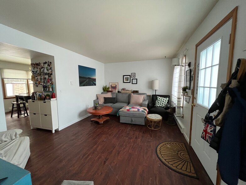 More Photos Of 726 S Huron St, Cheboygan Apartments For Sale