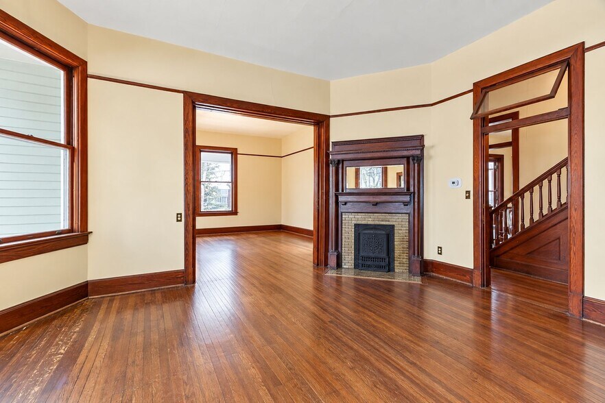 More Photos Of 2625 University Blvd, Tuscaloosa Office Residential For Sale