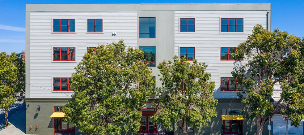 Primary Photo Of 330 Franklin St, Oakland Medical For Lease