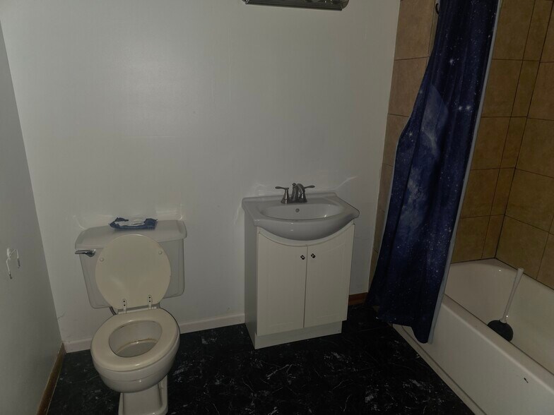 More Photos Of 822 Main St, Jamestown Freestanding For Sale