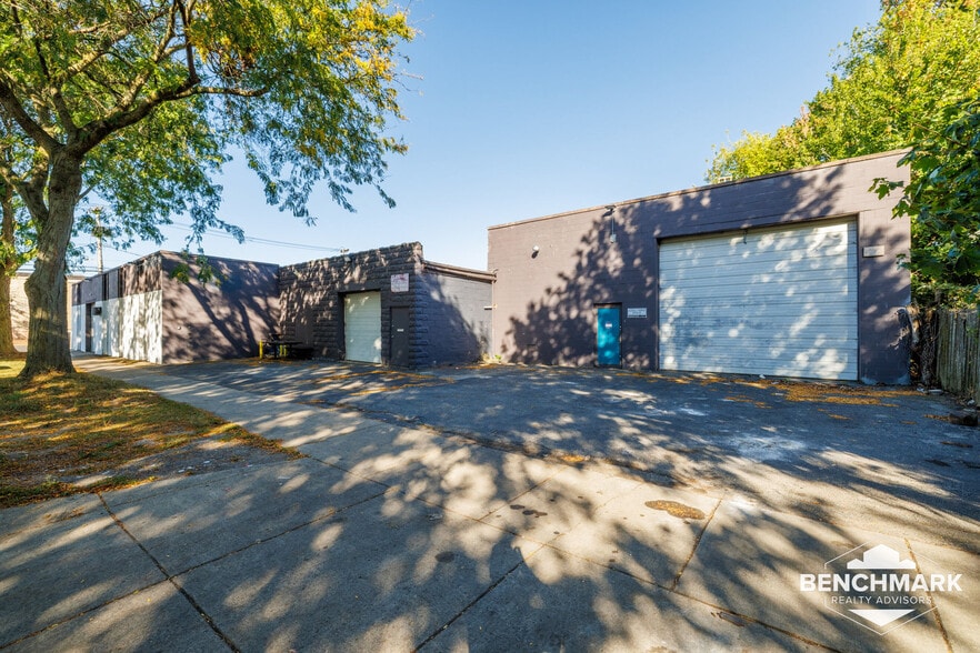 More Photos Of 545 West Ave, Rochester Warehouse For Sale