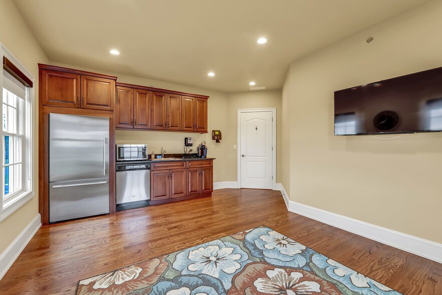 More Photos Of 2189 2nd Street Pike, Newtown Healthcare For Lease