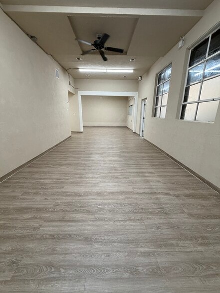 More Photos Of 1850 E Houston St, San Antonio Auto Repair For Lease