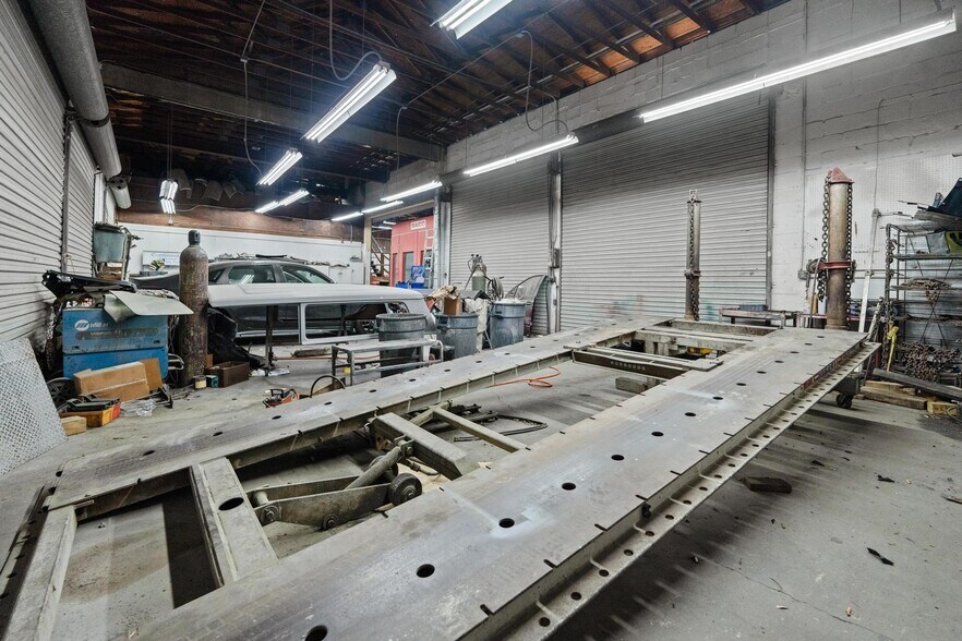 More Photos Of 4950 72nd Ave N, Pinellas Park Auto Repair For Sale