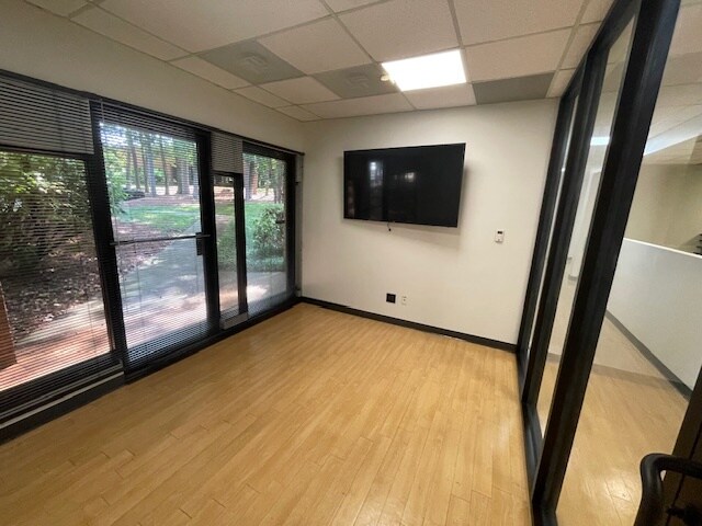 More Photos Of 5727 Westpark Dr, Charlotte Medical For Lease