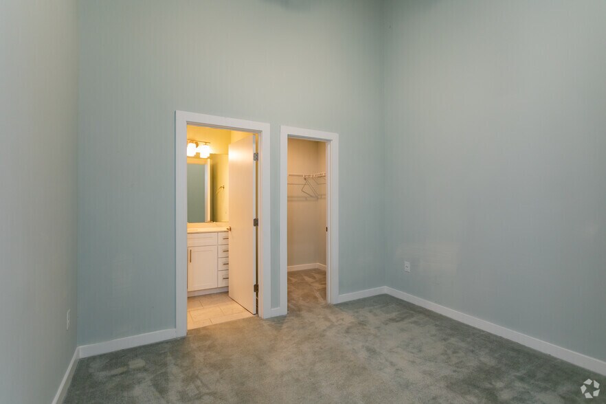 More Photos Of 116 E Main St, Haw River Apartments For Lease