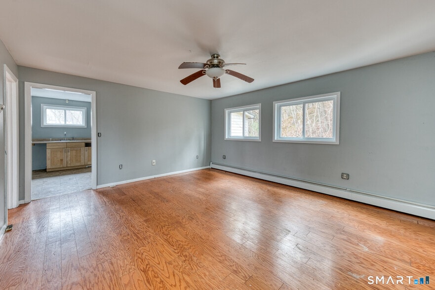 More Photos Of 860 Stafford Rd, Storrs Mansfield Industrial For Sale