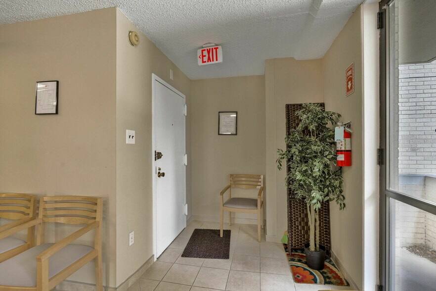 More Photos Of 1325-1327 18th St NW, Washington Apartments For Sale