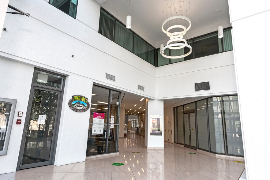 More Photos Of 5343 Dundas St W, Toronto Office For Lease