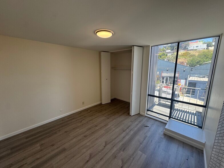 More Photos Of 1560 Cortland Ave, San Francisco Multifamily For Sale