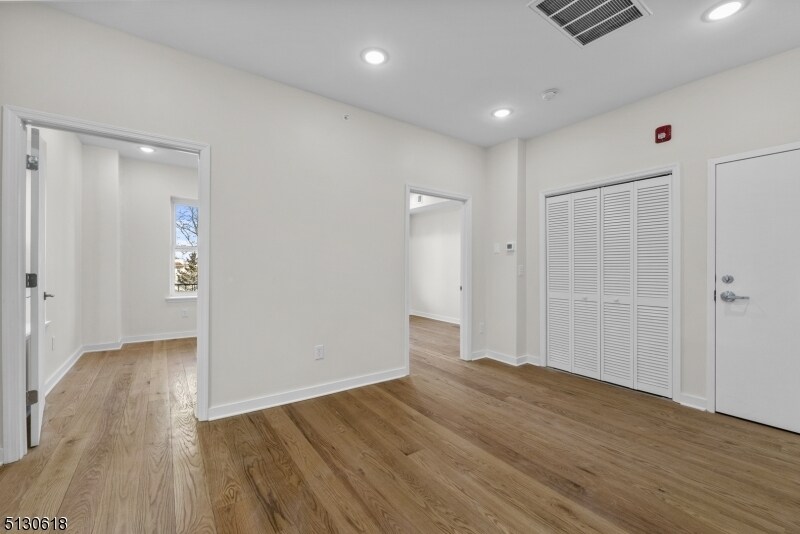 More Photos Of 396 E Kinney St, Newark Apartments For Sale