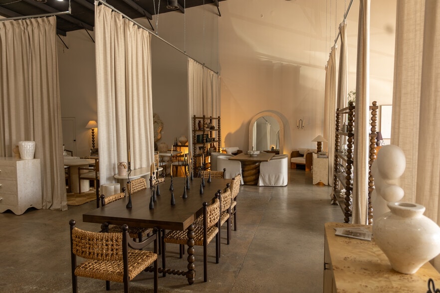 More Photos Of 3330 Audley St, Houston Storefront Retail Office For Lease