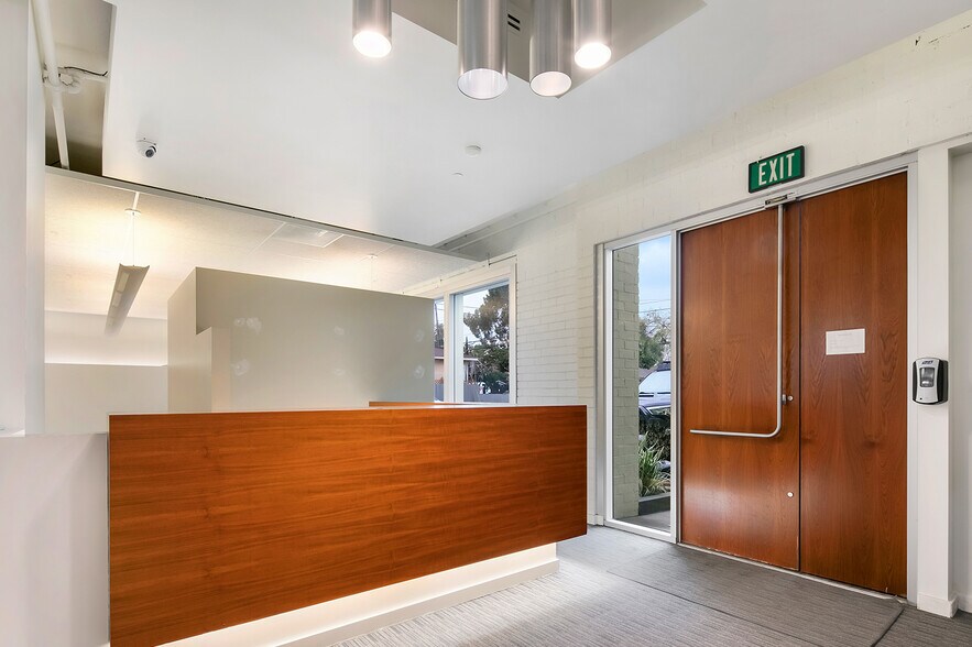 More Photos Of , Long Beach Office For Sale