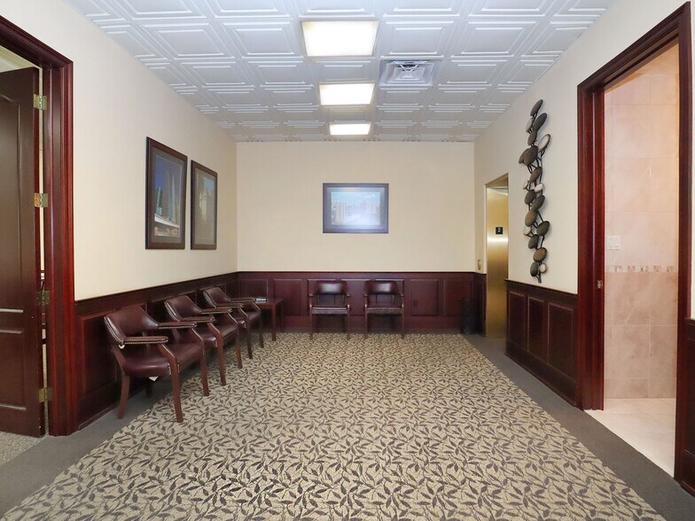 More Photos Of 188 Van Buren St, Staten Island Warehouse For Sale