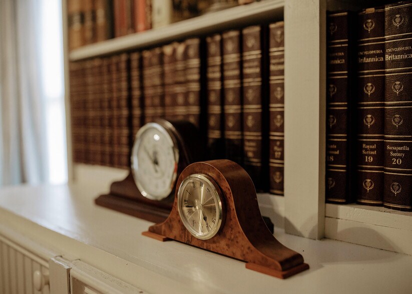 More Photos Of 477 W First St, Blue Ridge Hospitality For Sale