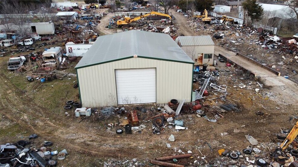 More Photos Of 34330 Highway 29, Pauls Valley Auto Salvage Facility For Sale