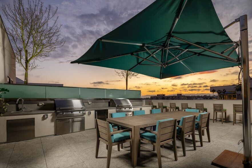 More Photos Of 10375 Washington Blvd, Culver City Apartments For Lease