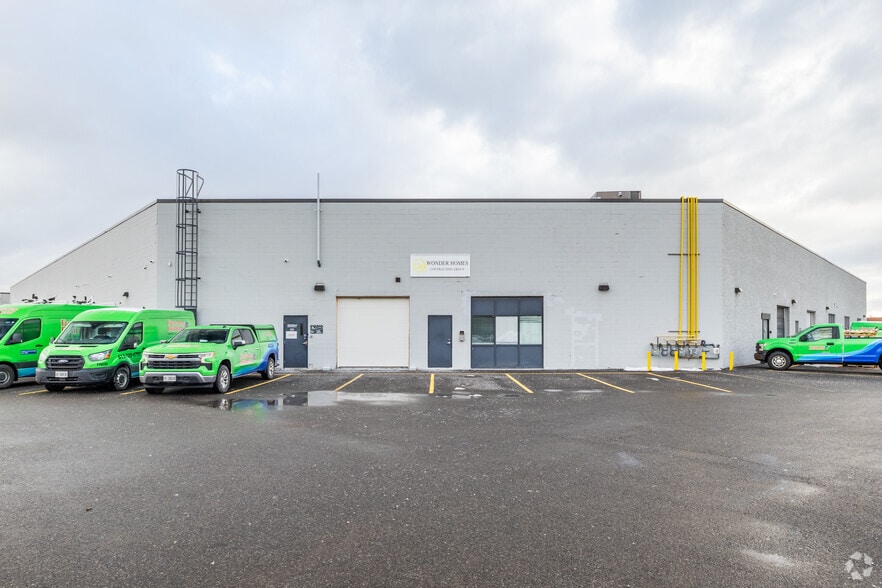 More Photos Of 38 Antares Dr, Ottawa Light Distribution For Lease