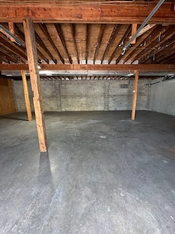 More Photos Of 23160 Harbor View Rd, Port Charlotte Warehouse For Lease