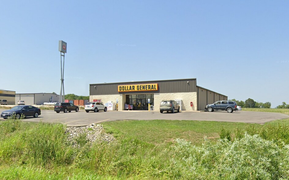 More Photos Of 14304 Mount Carmel Rd, Eugene Convenience Store For Sale