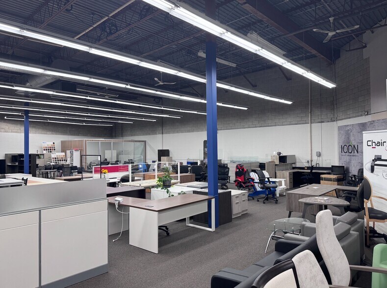 More Photos Of 120 Mclevin Ave, Toronto Warehouse For Lease