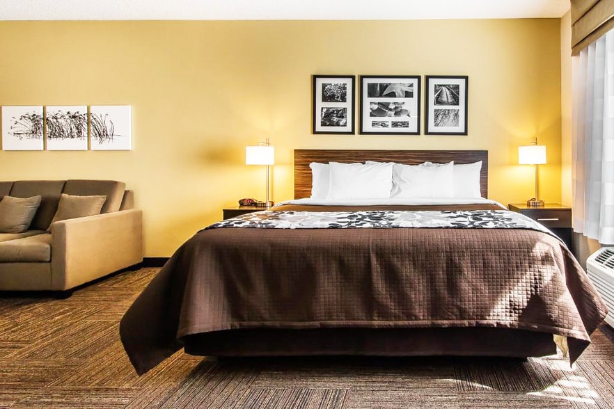More Photos Of 134 Old Winnfield Rd, Jonesboro Hotel For Sale