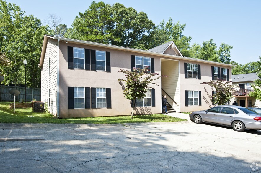 More Photos Of 8373 Thomas Rd, Jonesboro Apartments For Sale