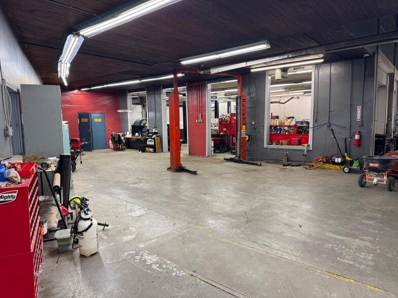More Photos Of 1001 Kimberton Rd, Chester Springs Auto Dealership For Sale