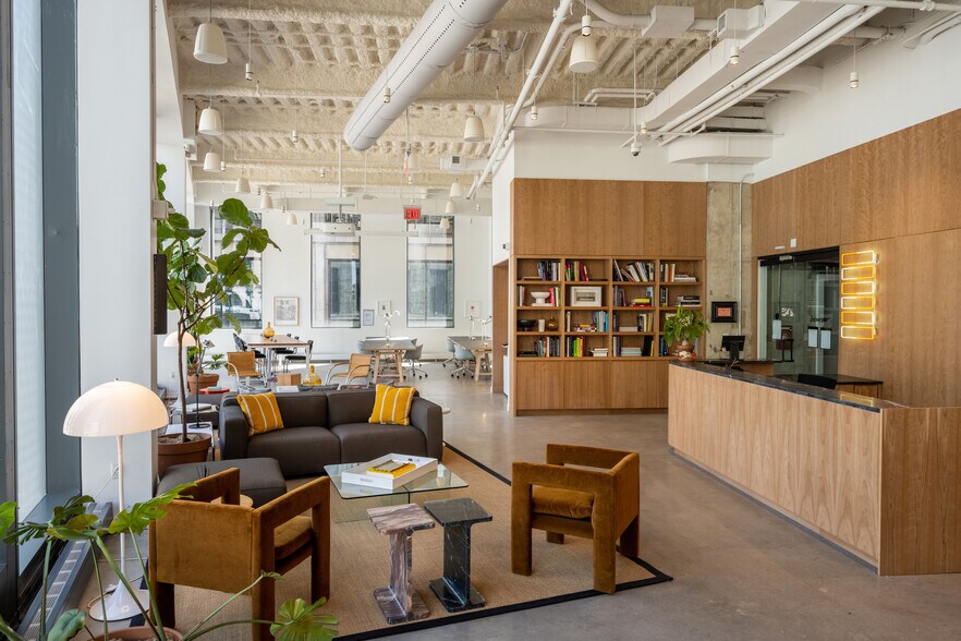 More Photos Of 140 Crosby St, New York Office For Lease