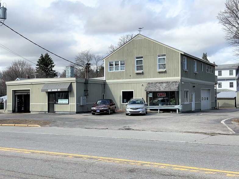 More Photos Of 307 Main St, Westbrook Carwash For Sale