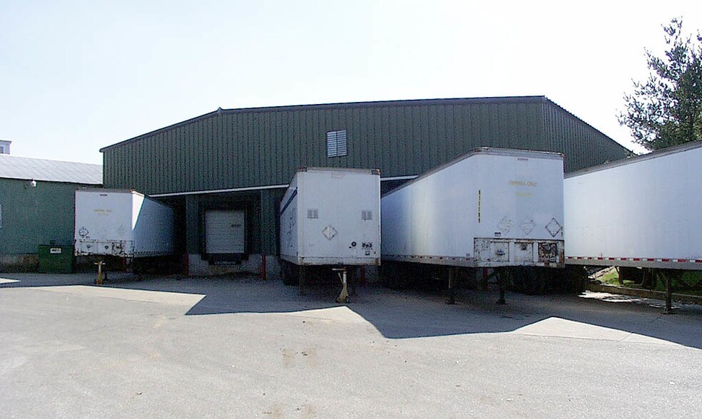 More Photos Of 655 W Glenwood Ave, Smyrna Manufacturing For Sale