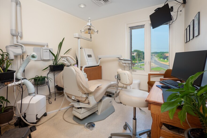 More Photos Of 2900 Hamilton Blvd, Allentown Medical For Sale