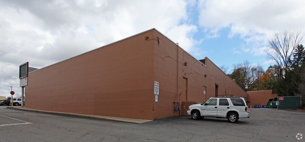 More Photos Of 10 Old Clairton Rd, Pleasant Hills Unknown For Lease
