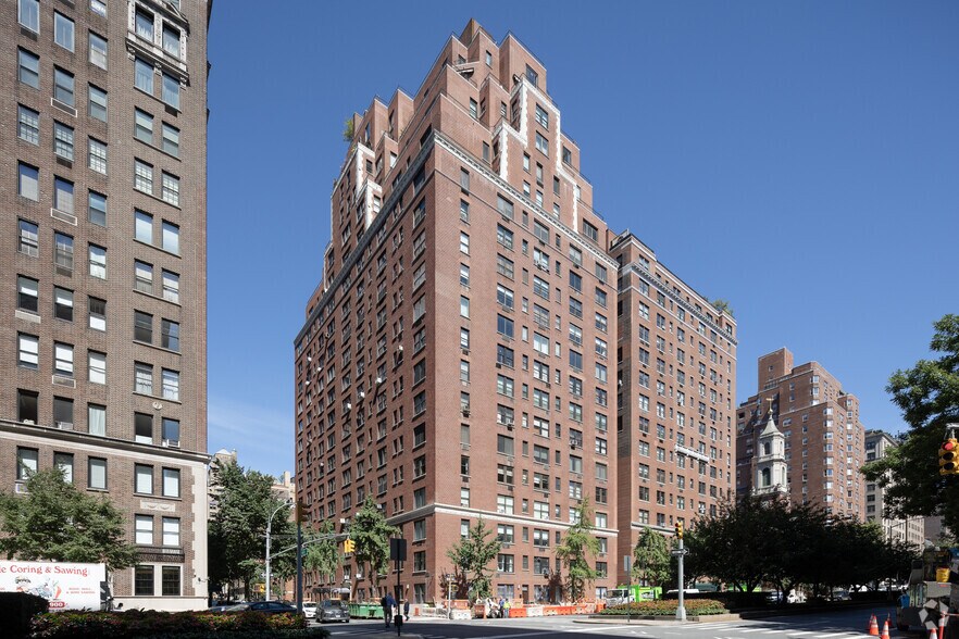 More Photos Of 1120 Park Ave, New York Apartments For Sale