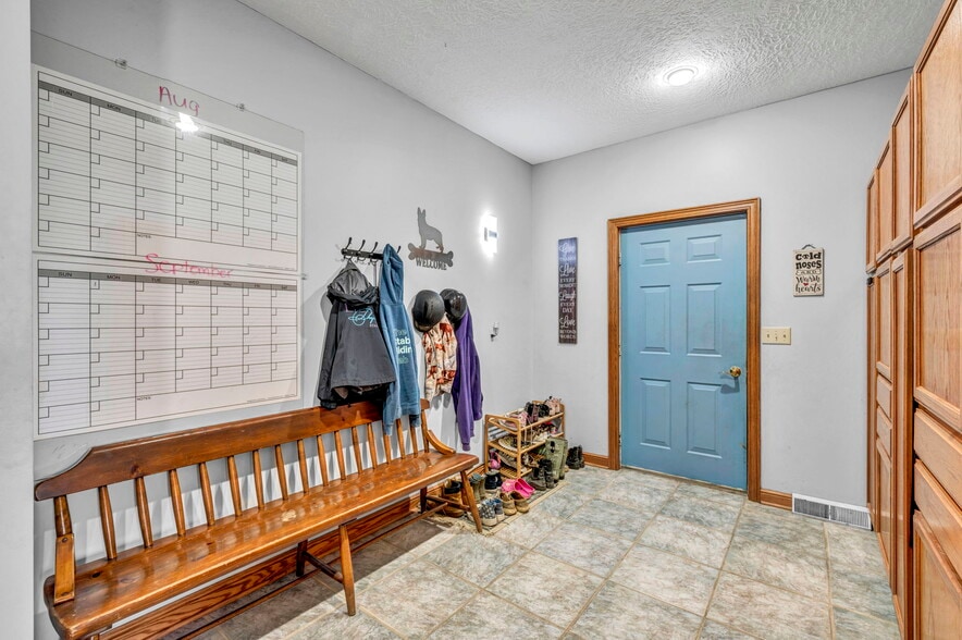 More Photos Of 16449 S Boone Rd, Columbia Station Specialty For Sale