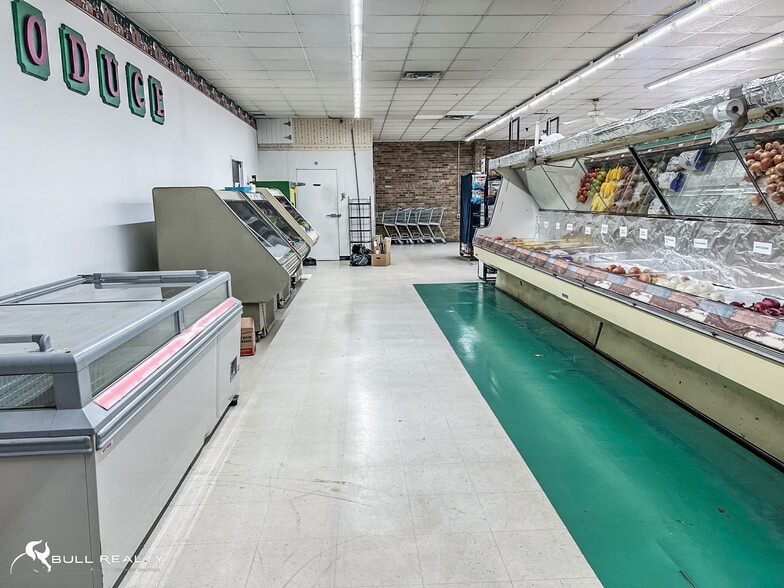 More Photos Of 104 Hancock St, Fort Gaines General Retail For Lease