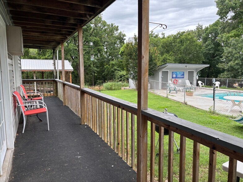More Photos Of 1575 Tablerock Cir, Branson Hotel For Sale