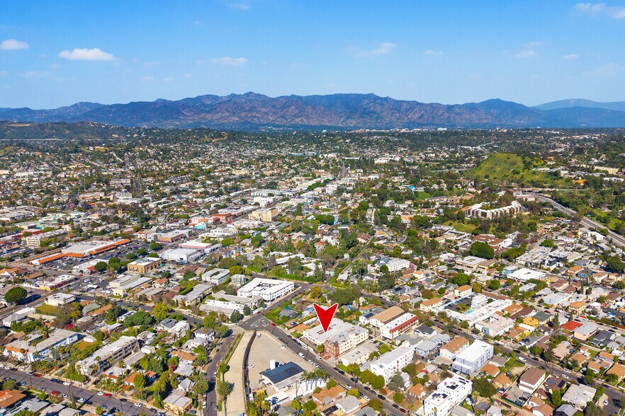 More Photos Of 217 S Avenue 54, Los Angeles Apartments For Sale