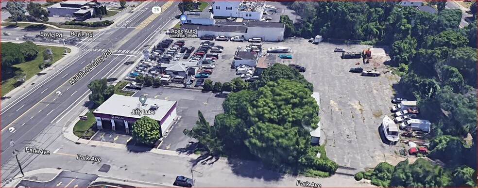 More Photos Of 1036 Middle Country Rd, Selden Storefront Retail Office For Sale