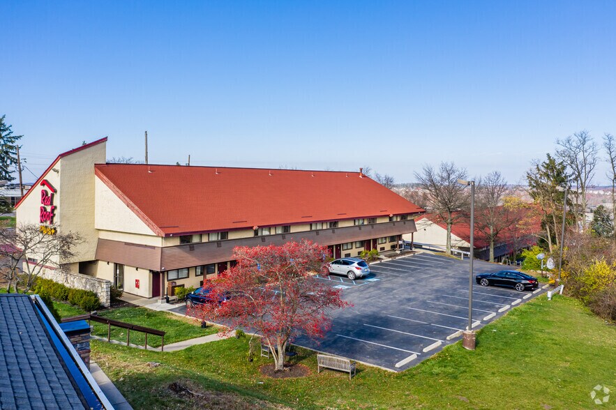 More Photos Of 6404 Steubenville Pike, Pittsburgh Hotel For Sale